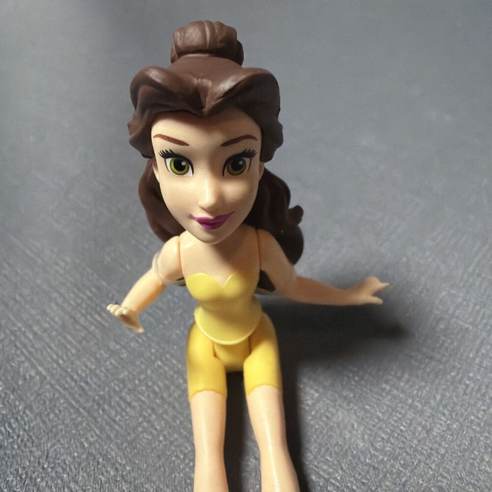 Hasbro Disney Princess little Kingdom Snap-Ins BELLE Mini Doll - 3.5 In Tall-R
